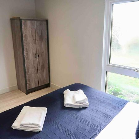 3 Bedroom Bungalow Close To Peak District With Garden Sheffield Exteriör bild